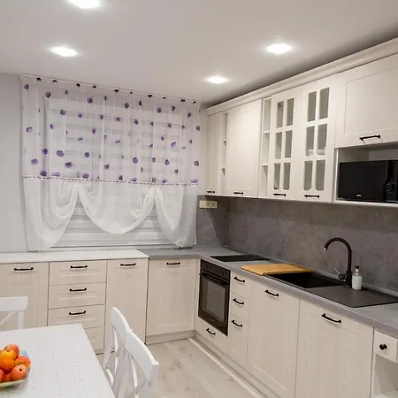 Rose Valley Aroma アパート