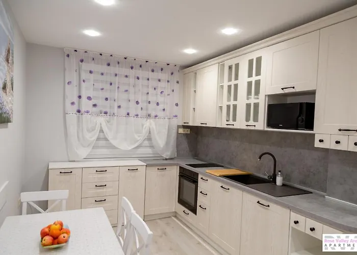 Rose Valley Aroma شقة